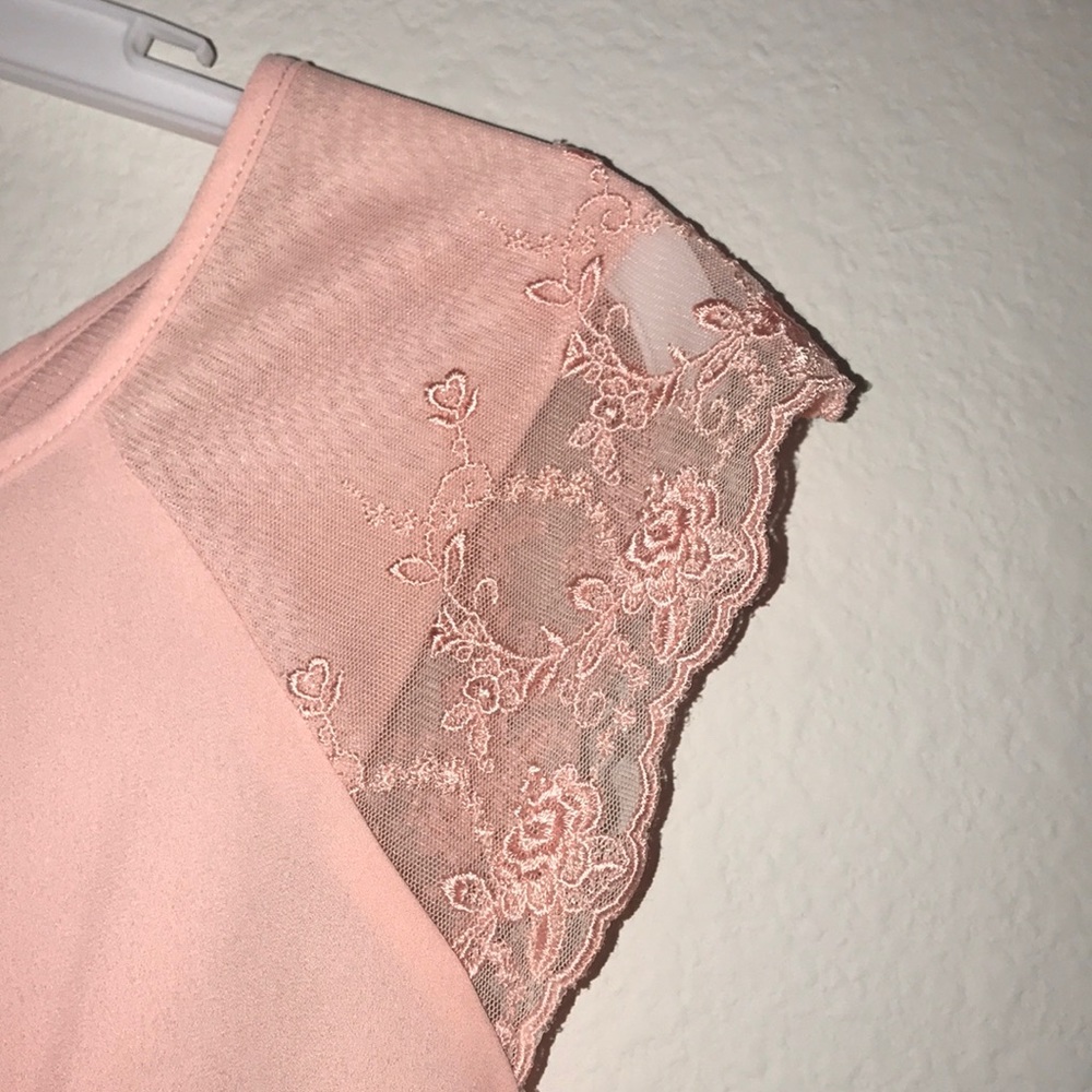 Pink blouse - Picture 2 of 4